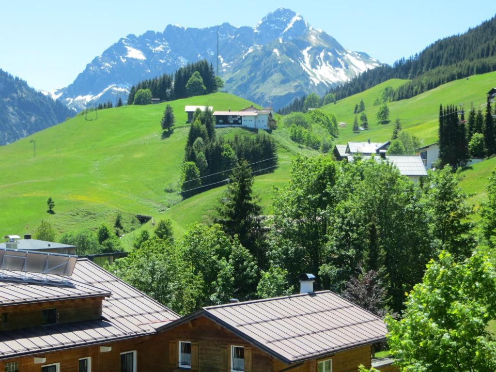 Ferienwohnung Gästehaus am Berg Hirschegg  Zimmer foto